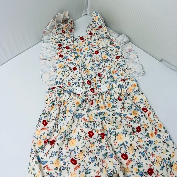 Adorable Floral Jumpsuit**Size 3-4**Excellent Used Condition - Picture 4 of 5